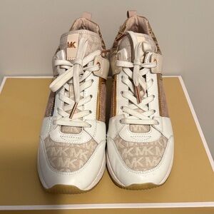 Michael Kors Kids' Cream and Tan Sneakers